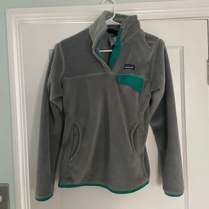 Patagonia Women’s Medium Pullover gray & teal